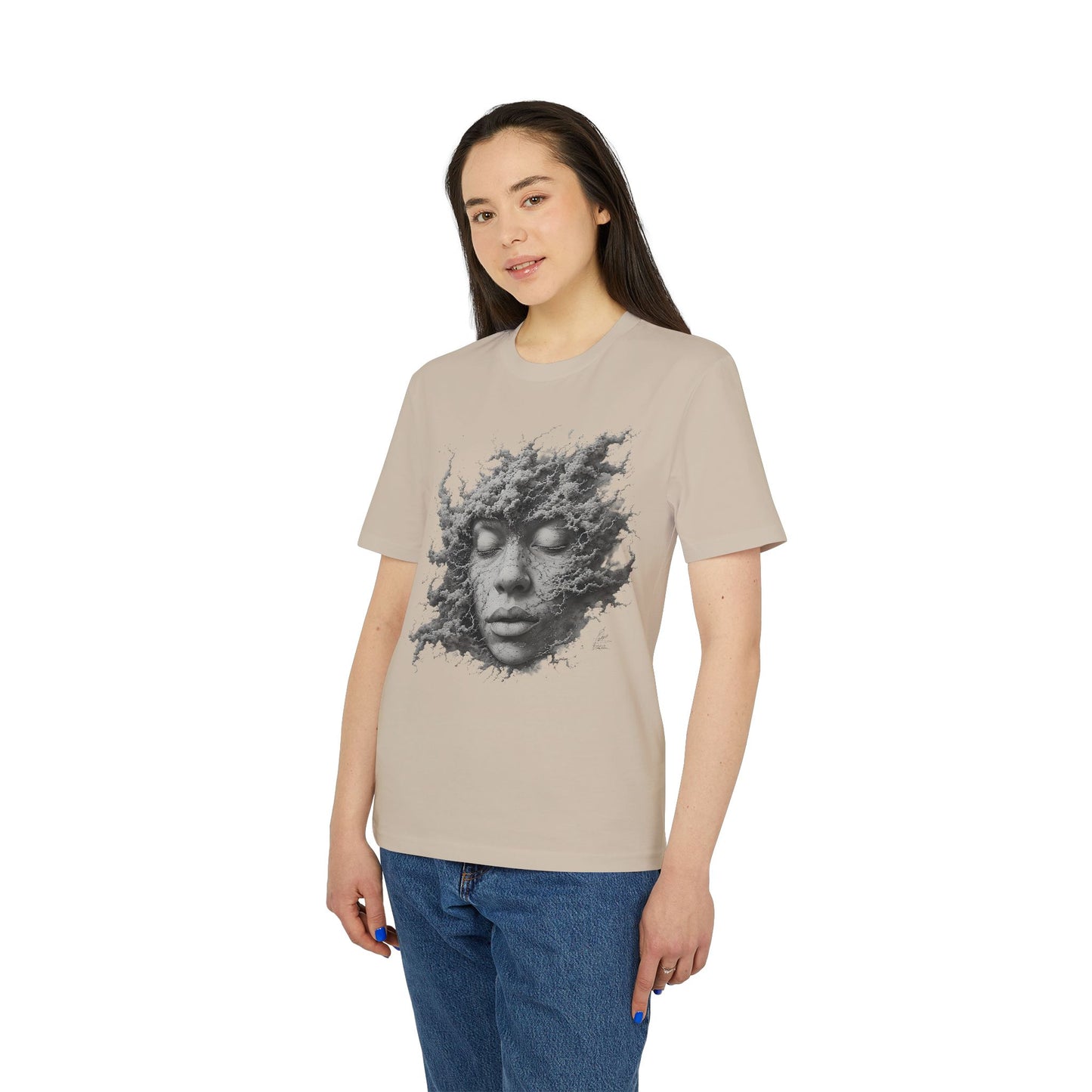 Ucique Dust of Silence T-Shirt – Surreal Face Fragment Design | Organic Cotton Eco Streetwear