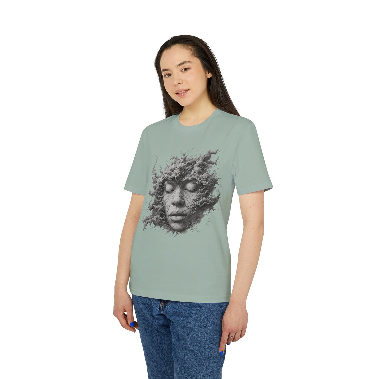 Ucique Dust of Silence T-Shirt – Surreal Face Fragment Design | Organic Cotton Eco Streetwear